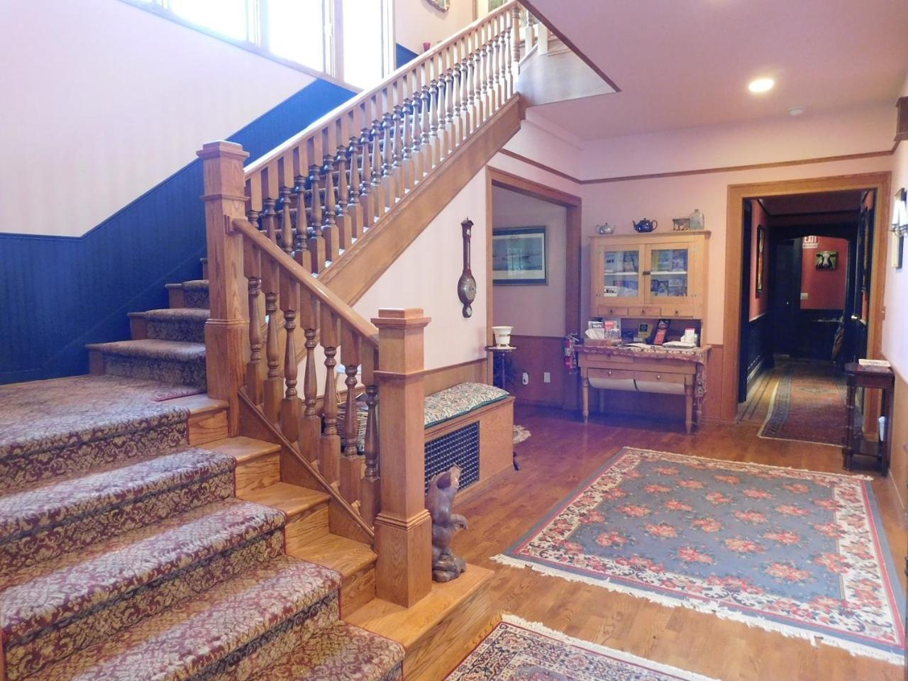 Bacon Mansion Bed And Breakfast Сиатъл Екстериор снимка